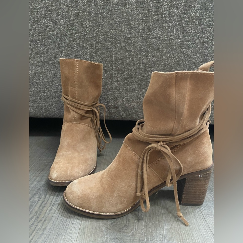 TOMS Tan Heeled Booties